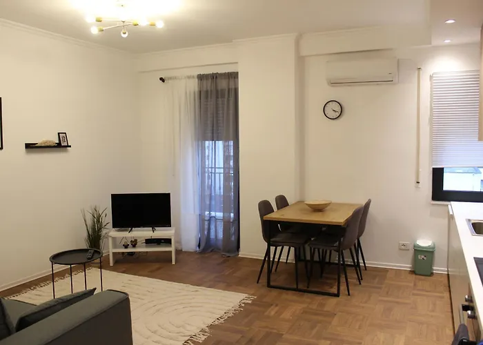 Apartment Simplicity Center Tirana